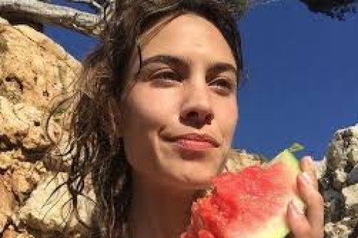 宋宁峰婚内出轨狗血瓜升级全员恶人相互开撕5岁女儿成牺牲品